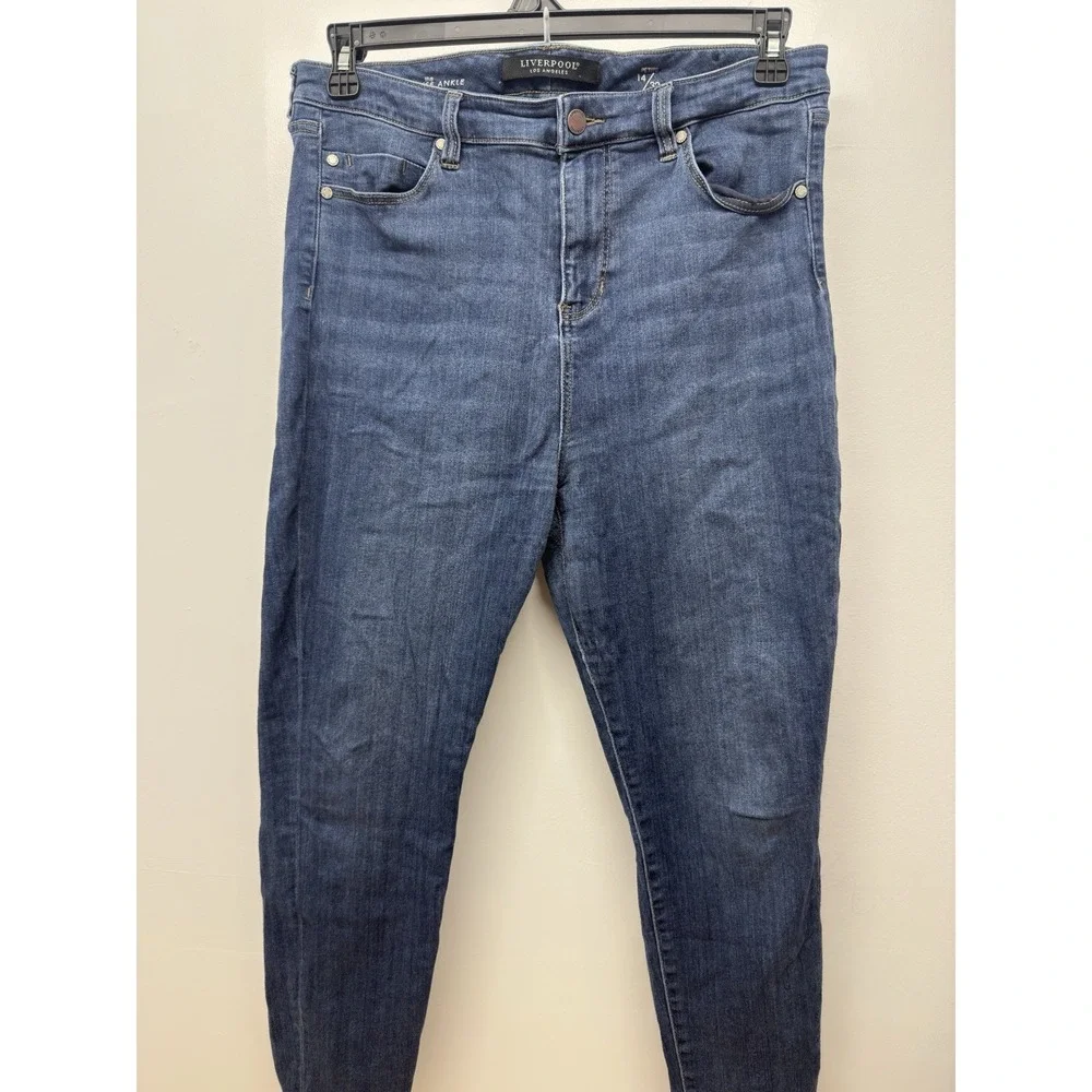 pistola women pocket